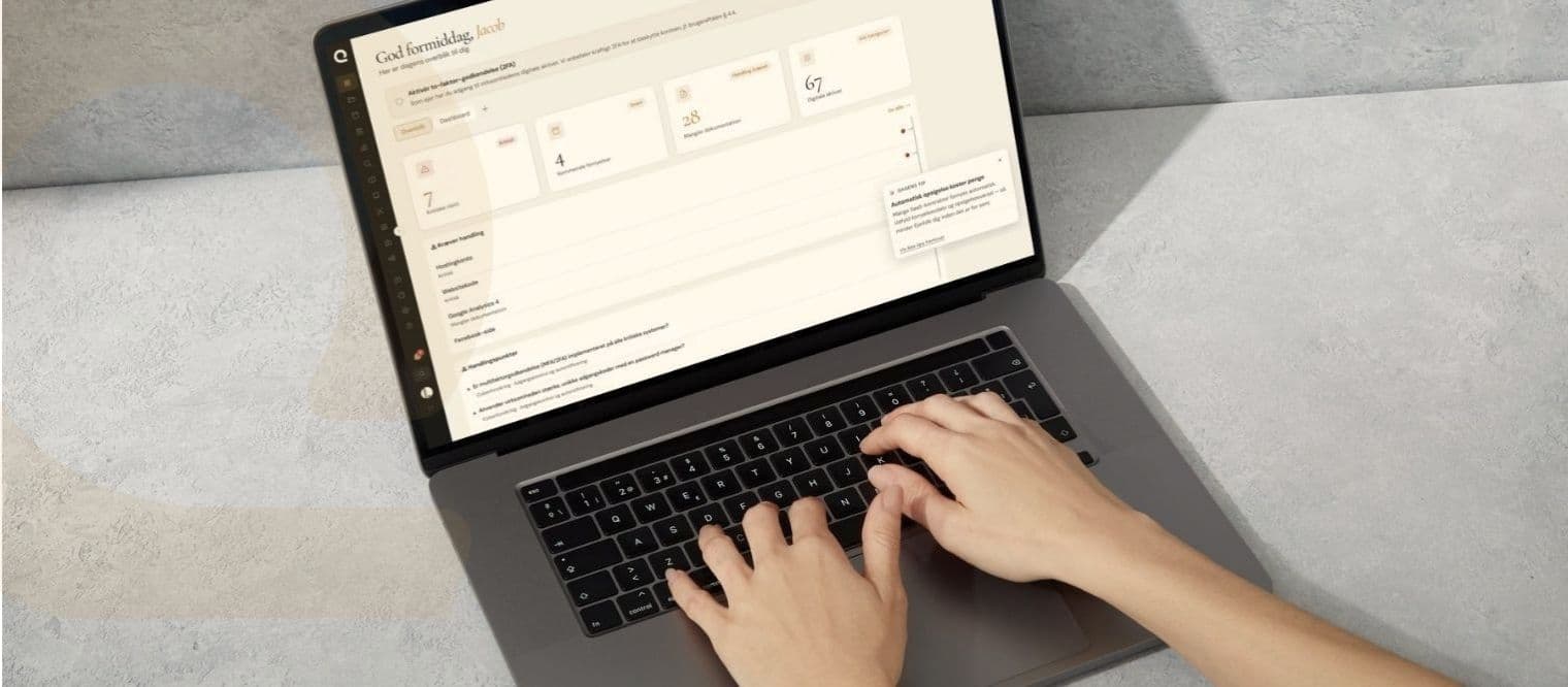 Ejerblik dashboard vist på laptop